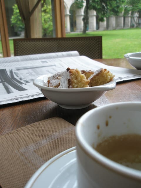 Galicia, Spain: from blue flags to green pastures. Galician food: bica. Traditional cake.