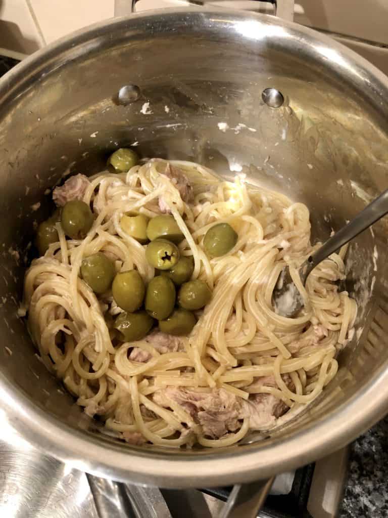 Creamy Tuna Pasta recipe by Feisty Tapas - mixing it all in the pan