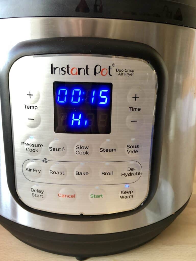 Photo of the control panel of the Instant Pot Duo Crisp