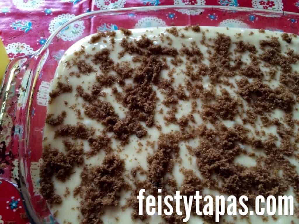 Thermomix Bica - Cake mix with sugar sprinkled