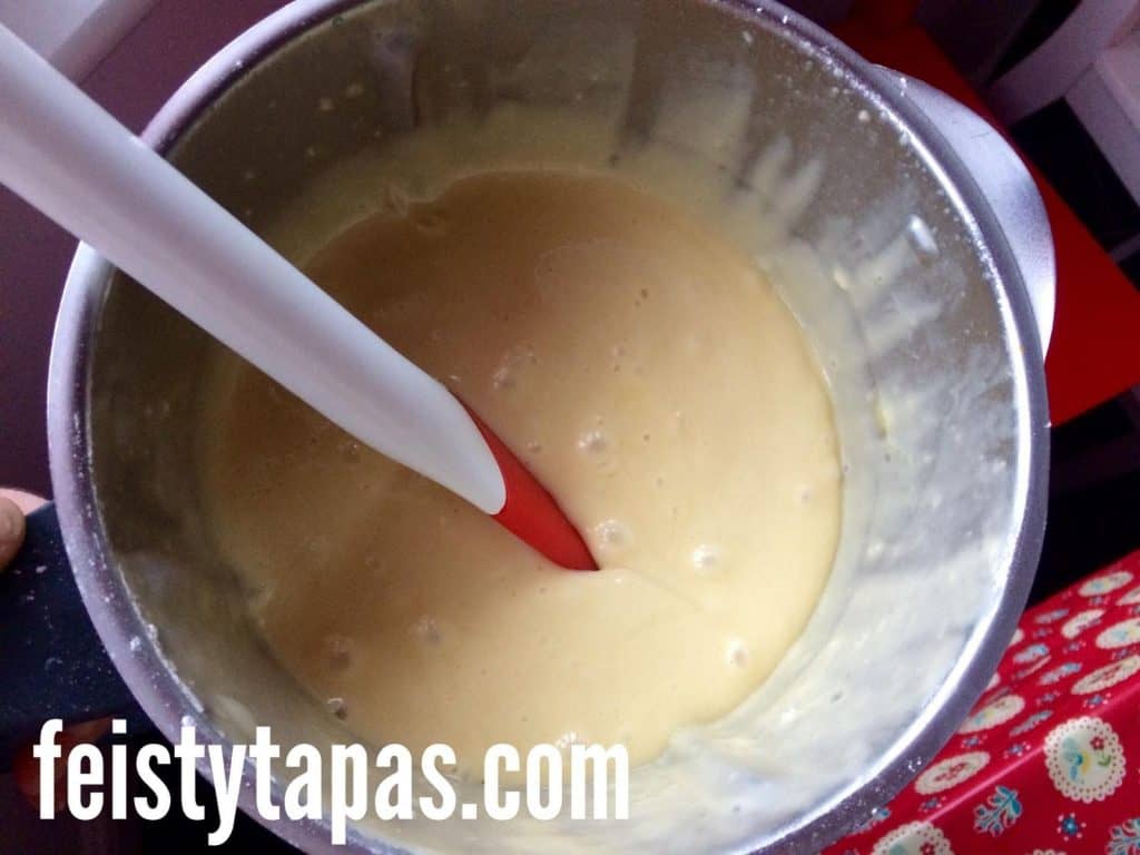 Thermomix Bica - cake mix in mixing bowl