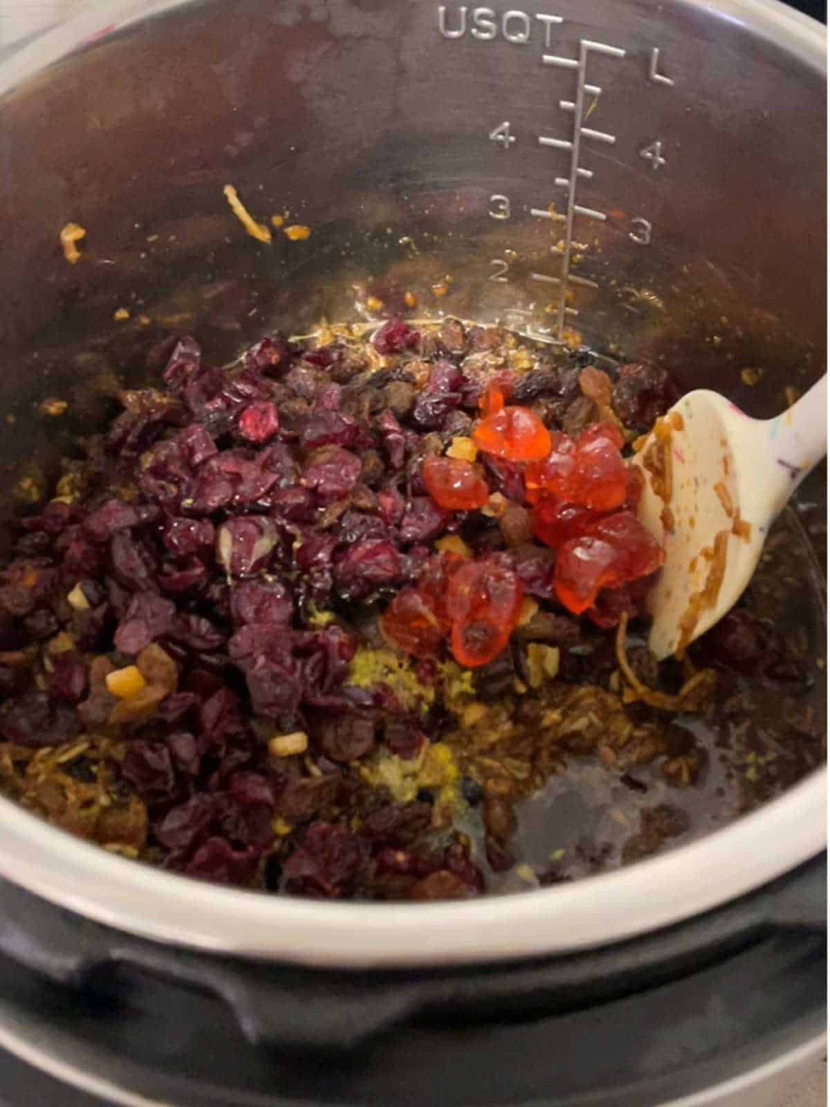 Photo of step 3 of Pressure Cooker Christmas Mincemeat - add rest of ingredients except rum